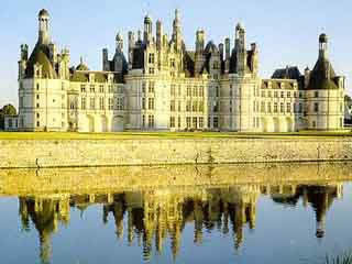  ブロワ:  フランス:  
 
 Chambord castle